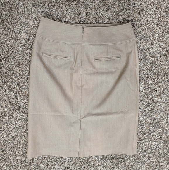 Classic 1940s Style A-Line Skirt in Brown Herringbone